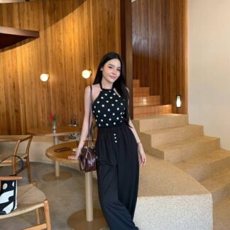 Set L01 – เสื้อคล้องคอ+ขายาว